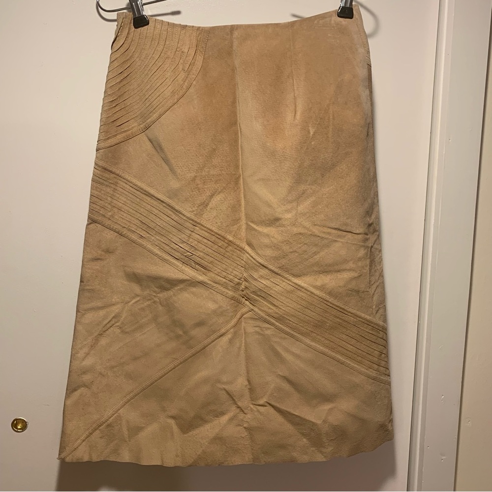 Lafayette 148 New York suede skirt - Picture 2 of 4